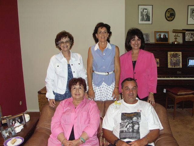 07gathering - 077