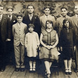 Bill Chlentzos, Steve Clensos, Philip Chlentzos, Harry Chlentzos, Barbara Chlentzos, Angelo Chlentzos, Yanoula Chlentzos, Peter Clentzos, Sr., Ann Chlentzos Dryden, George Koulentianos